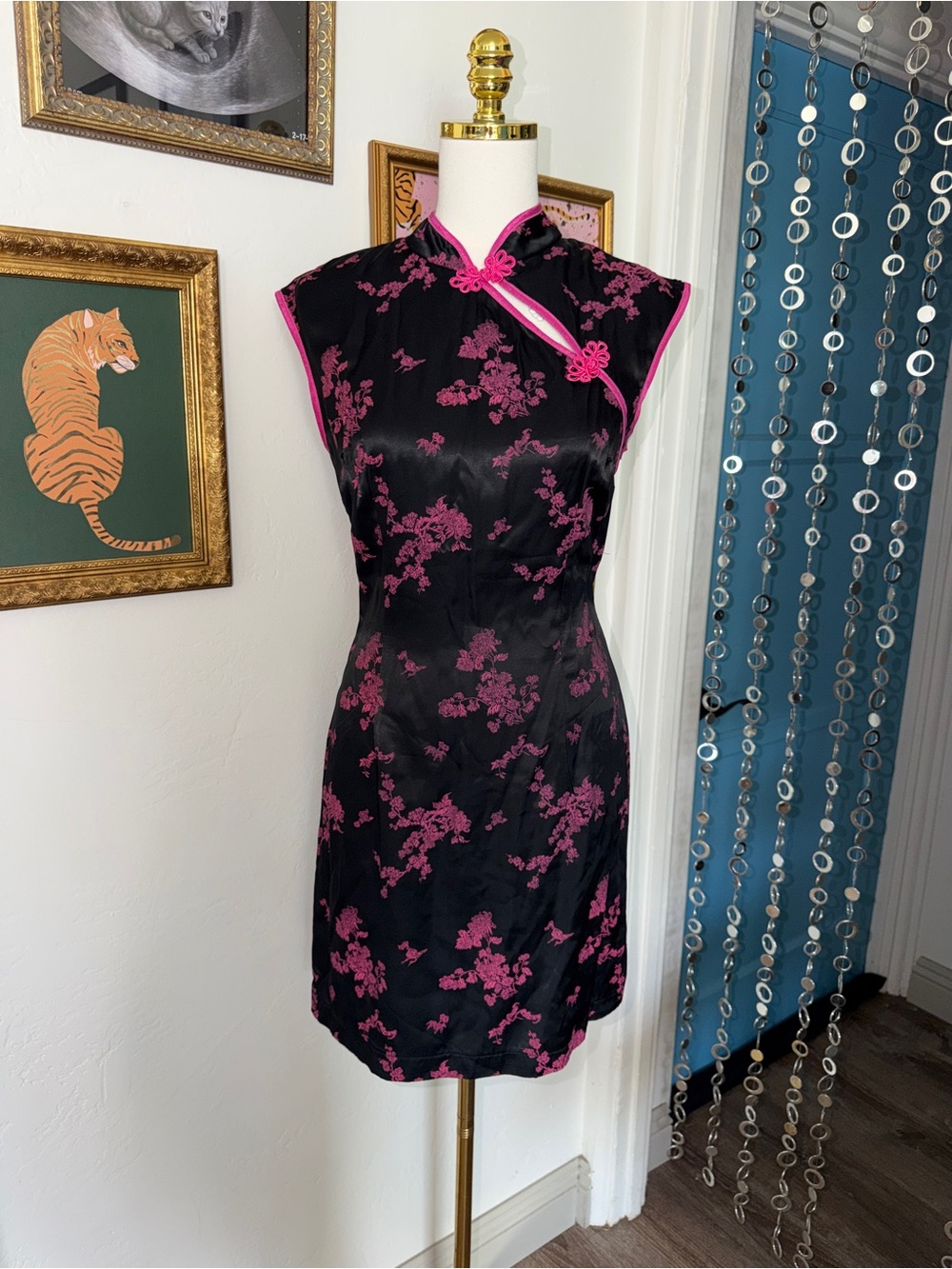 Vintage Y2K Black & Hot Pink Floral Cheongsam Dress